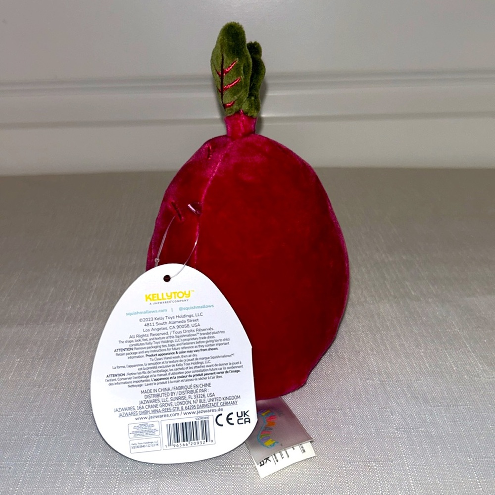 Squishmallows 5” Claudia the Beet New With Tags - Picture 3 of 5